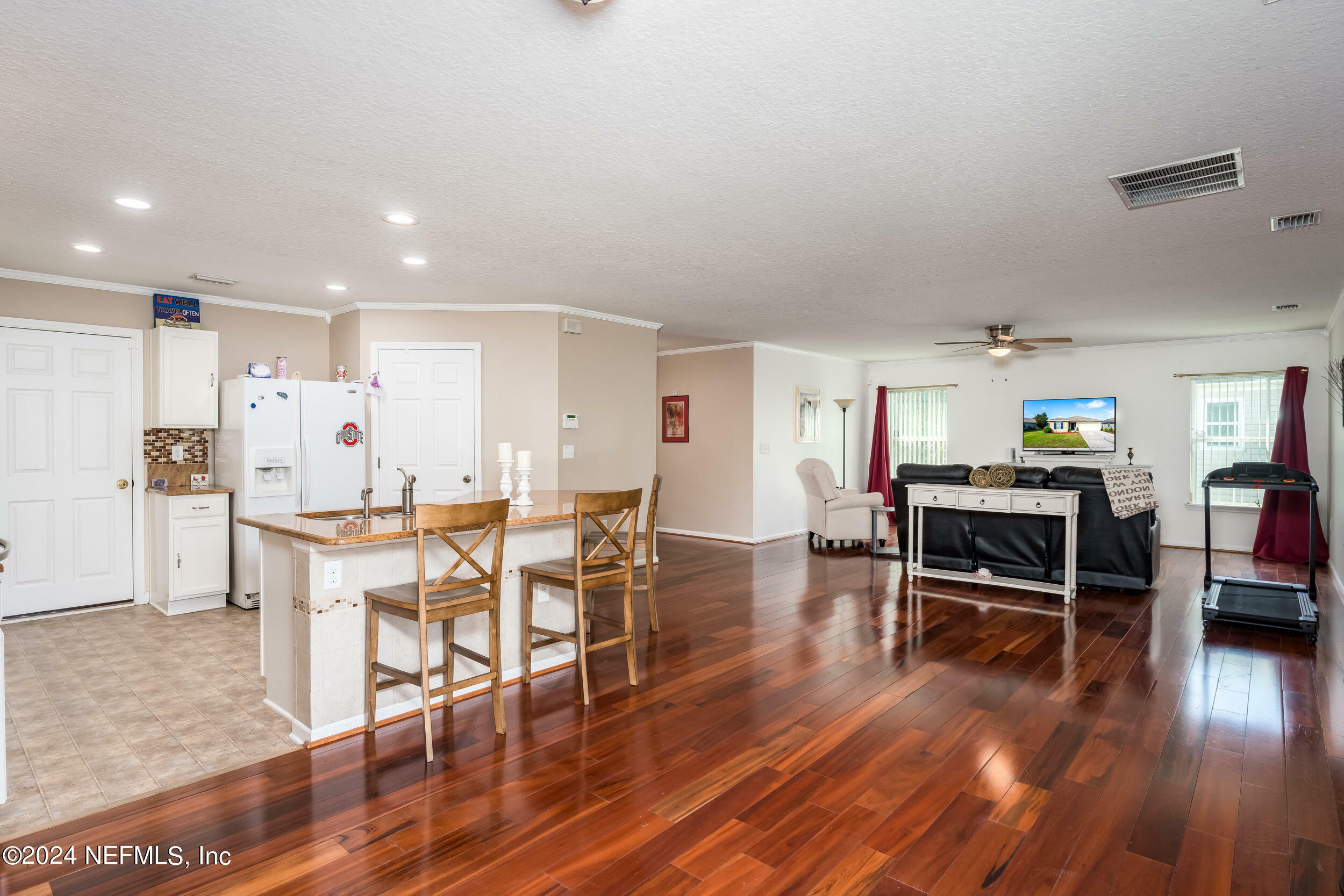 Property Photo:  12157 Alexandra Drive  FL 32218 