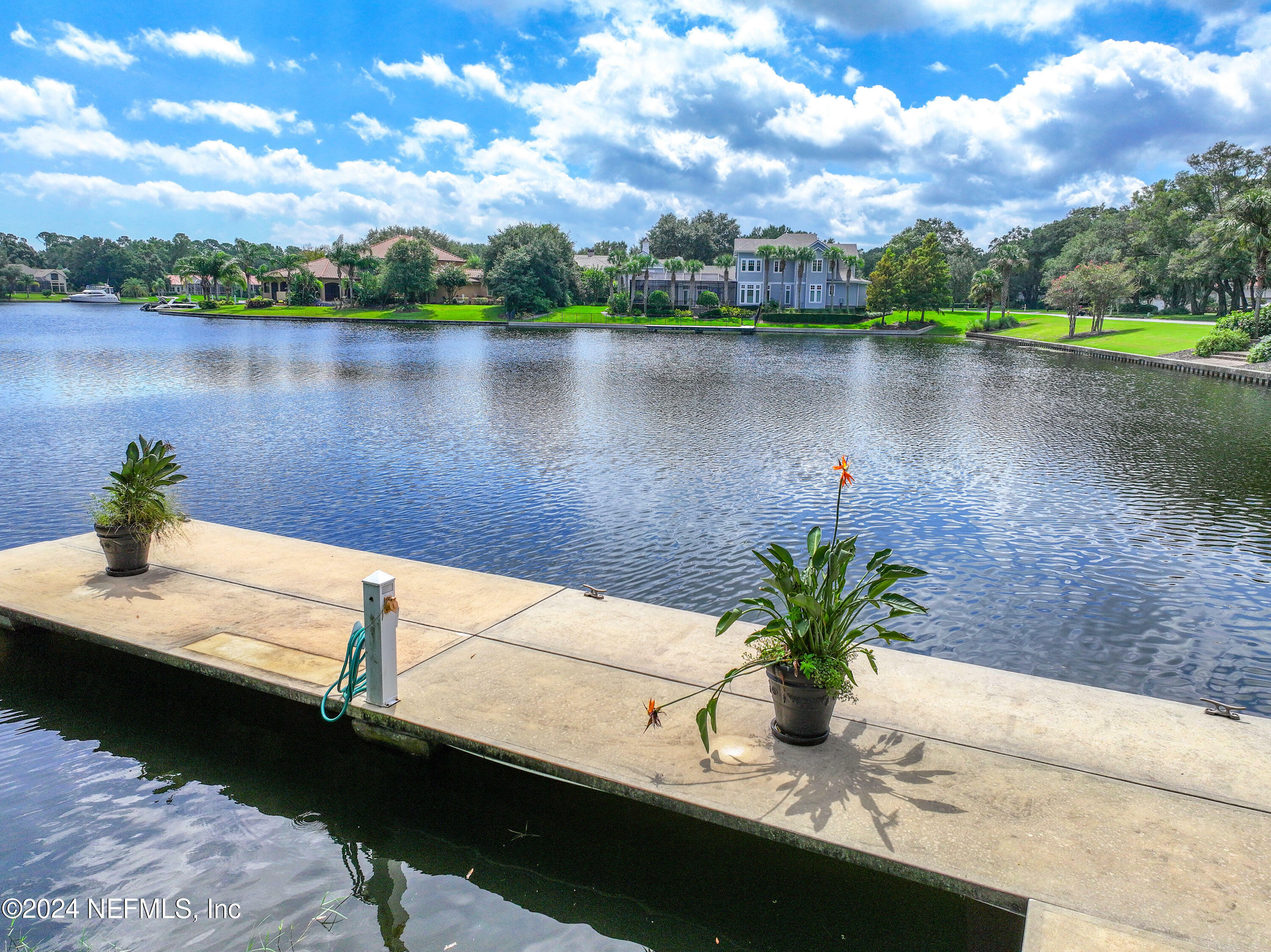 Property Photo:  13600 Emerald Cove Court  FL 32225 