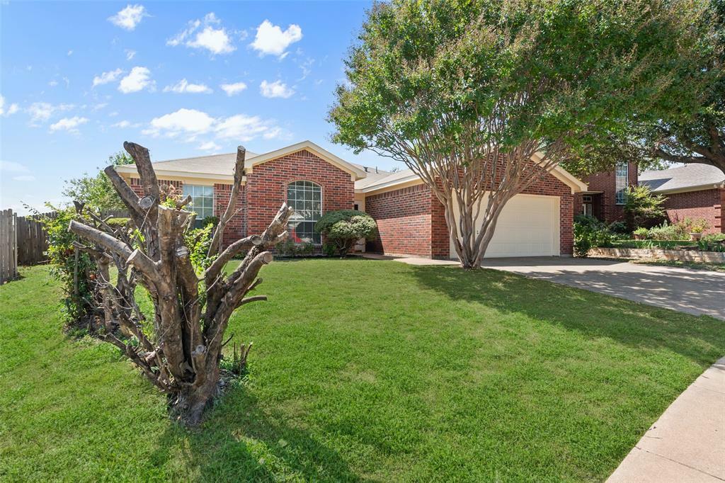 Property Photo:  7204 Stonegate Drive  TX 76126 