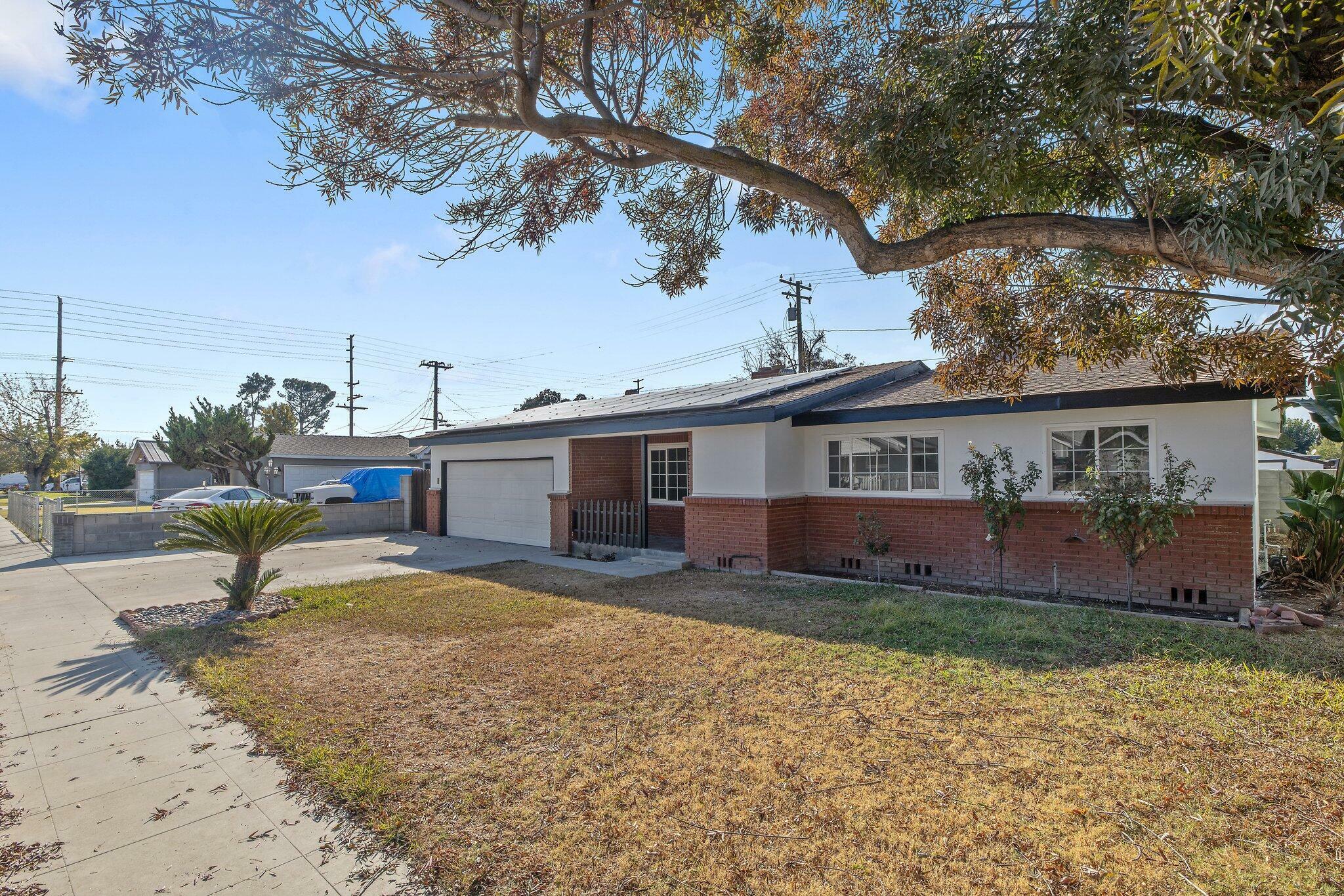 Property Photo:  307 N Lane Street  CA 93274 