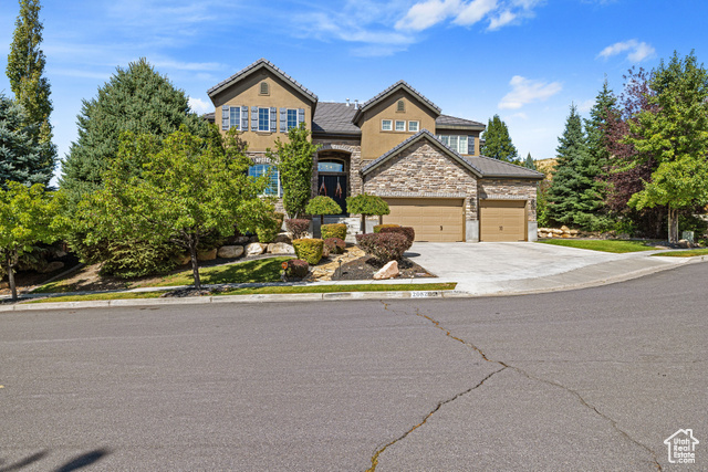 Property Photo: 2082 W Wild Rose Ct UT 84043