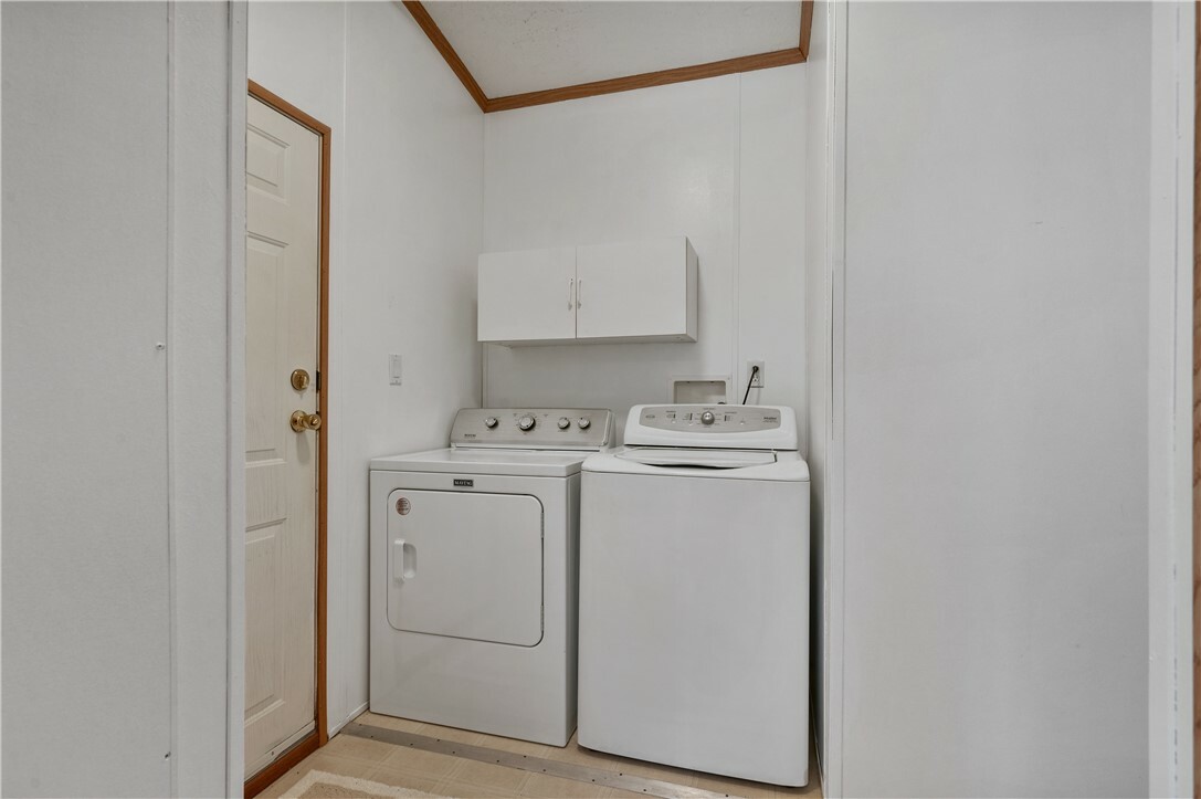 Property Photo:  55 Ash Court  PA 16066 