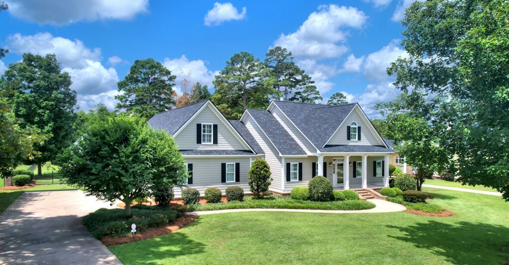 Property Photo:  146 Quail Chase Drive  GA 31763 