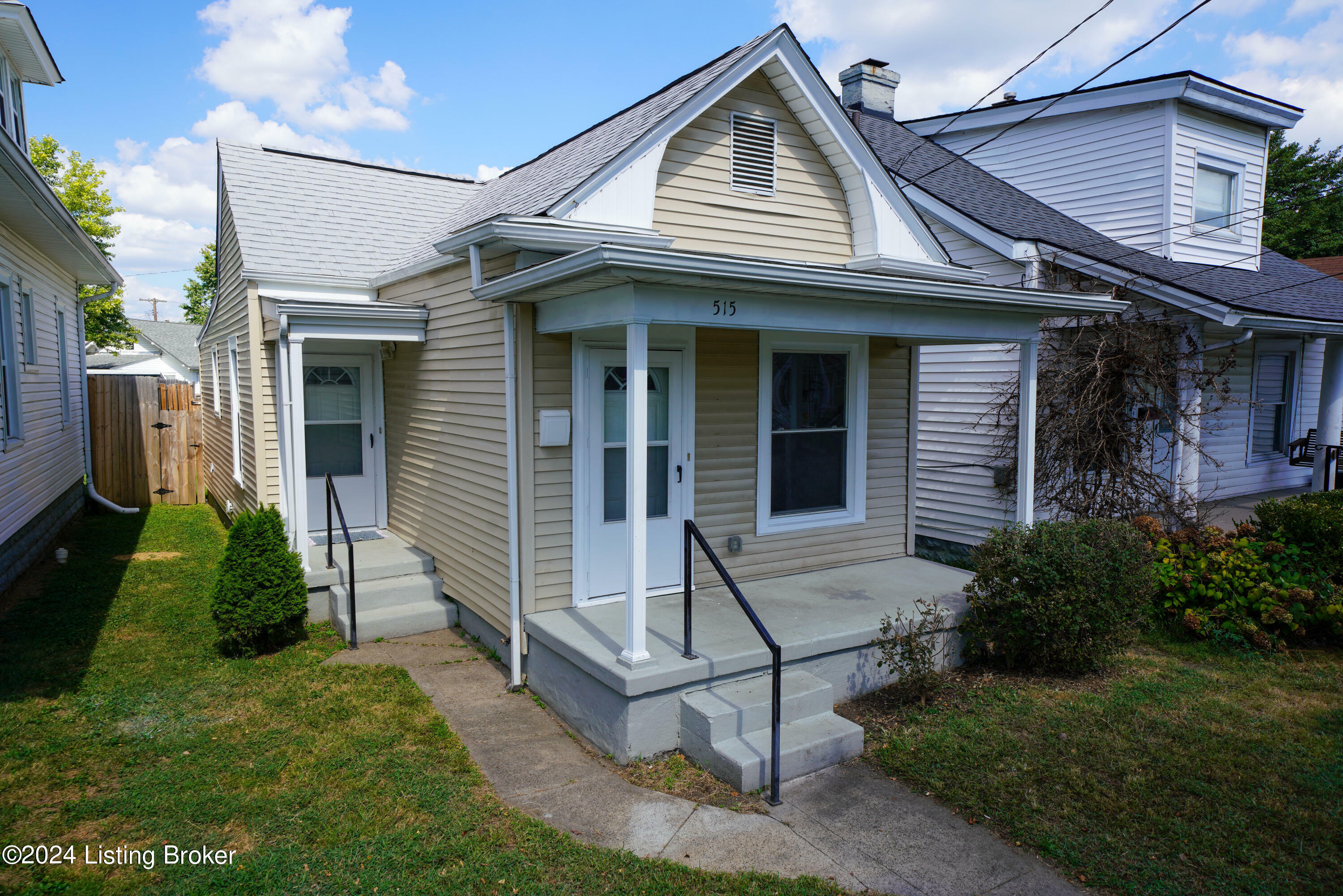 Property Photo:  515 Atwood St  KY 40217 