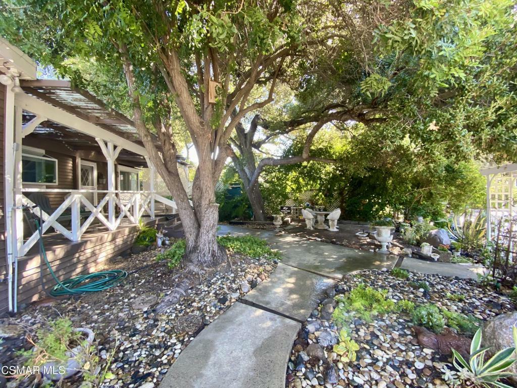 Property Photo:  57 Robin Hood Lane  CA 91361 