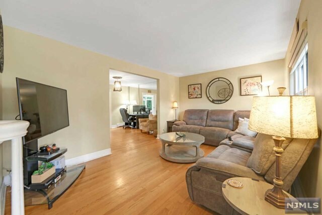 Property Photo:  6 Stanley Street  NJ 07628 