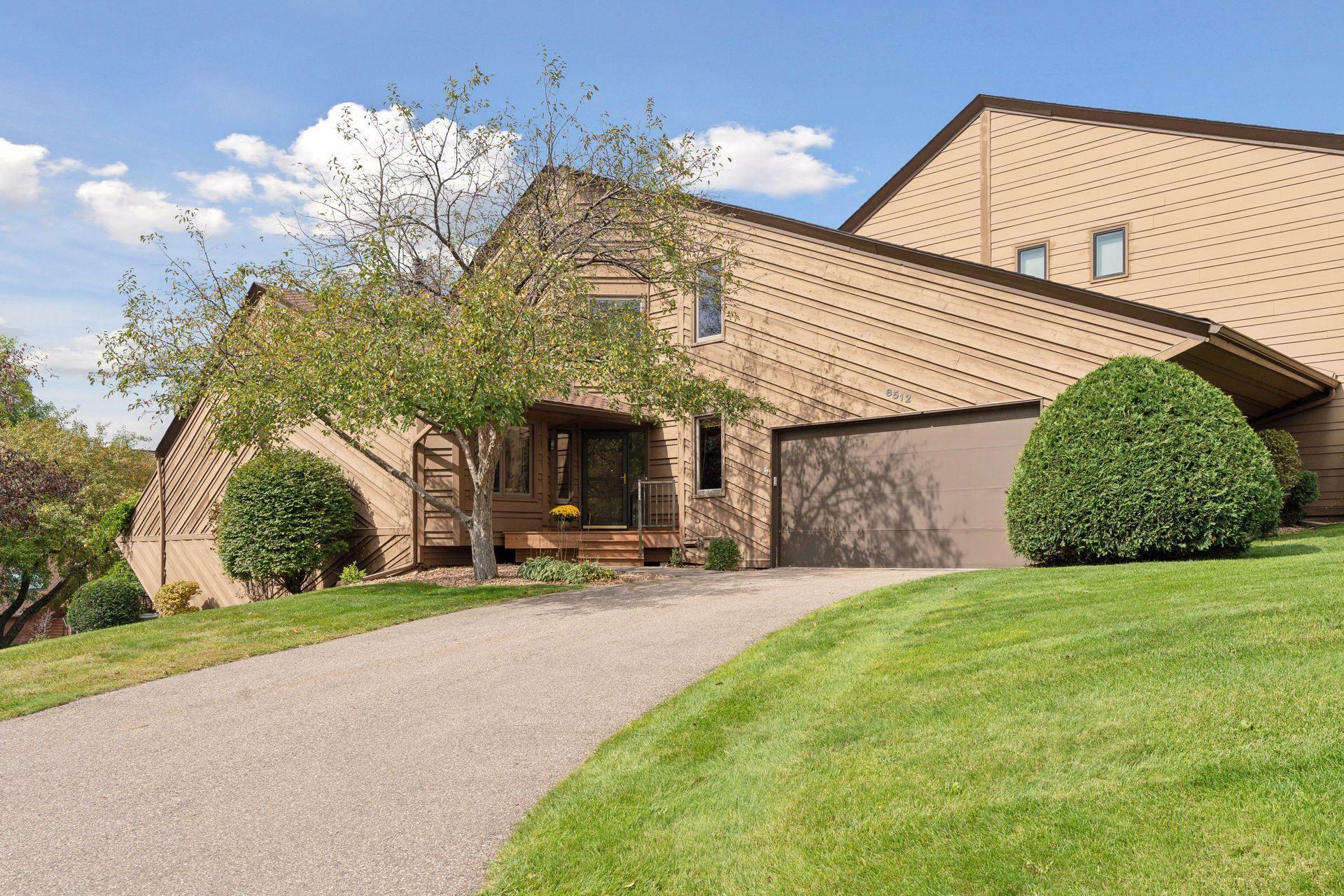 Property Photo:  6512 Harbor Place NE  MN 55372 