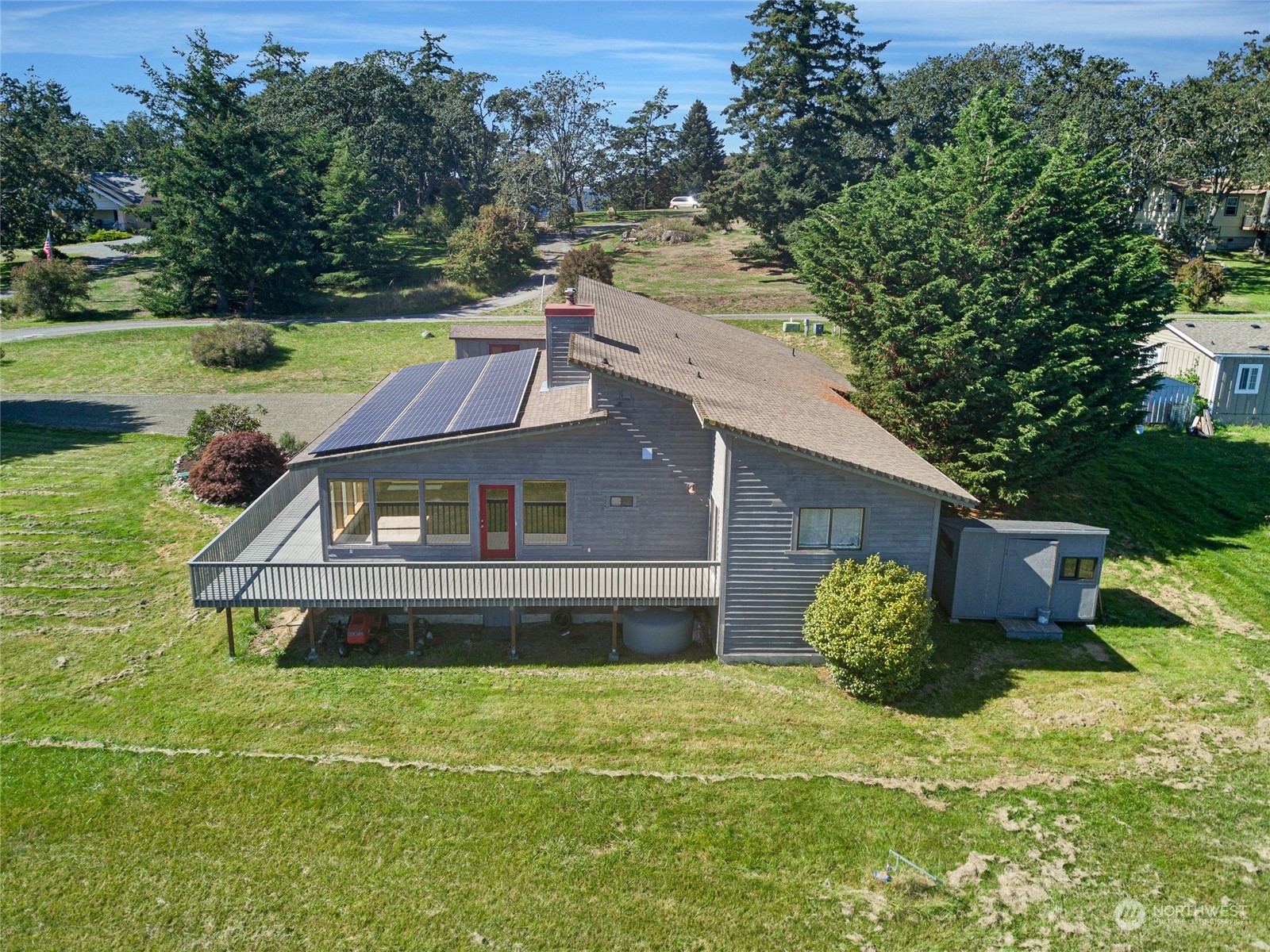 Property Photo:  134 Glenoak Lane  WA 98250 