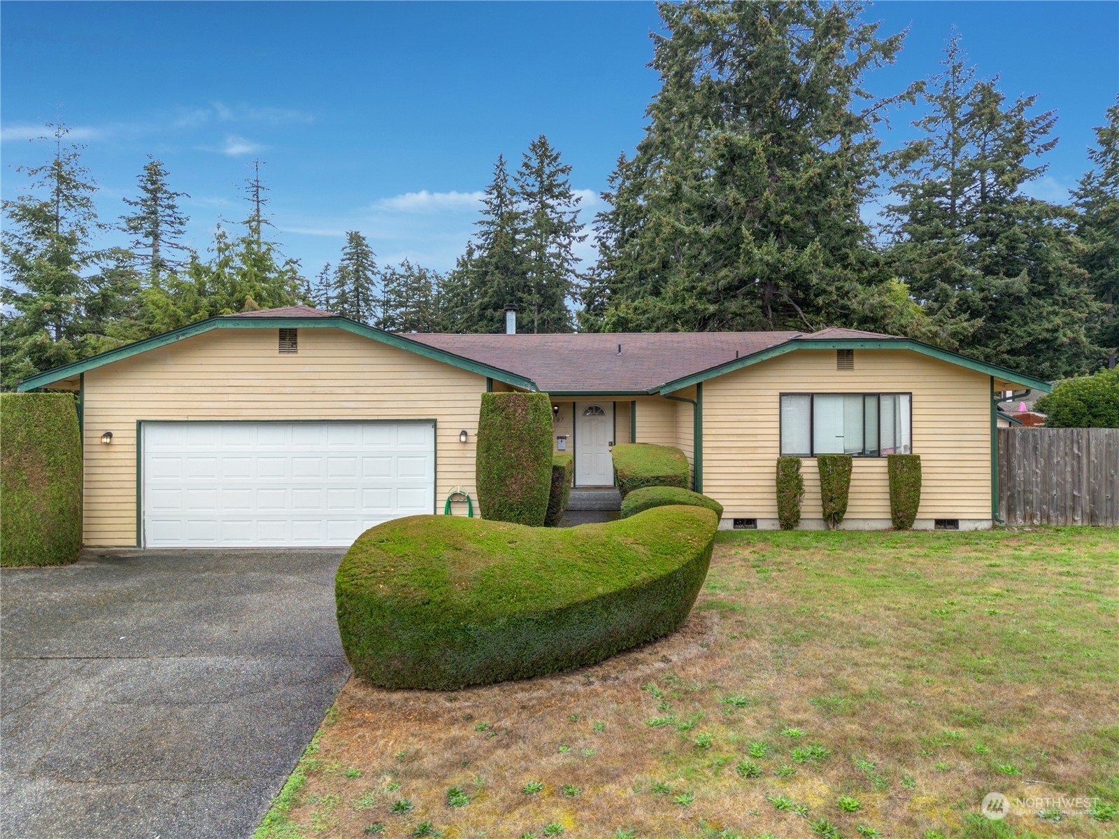 Property Photo:  1807 150th Street S  WA 98387 