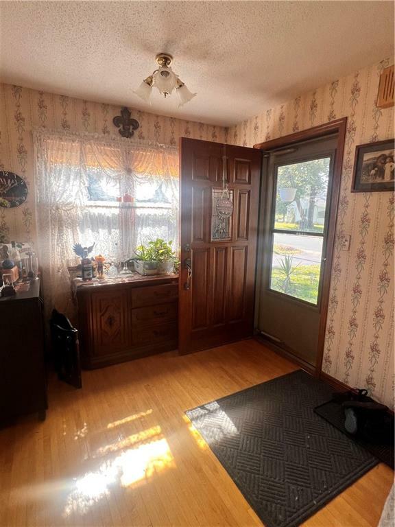 Property Photo:  809 E 4th Street N  WI 54848 