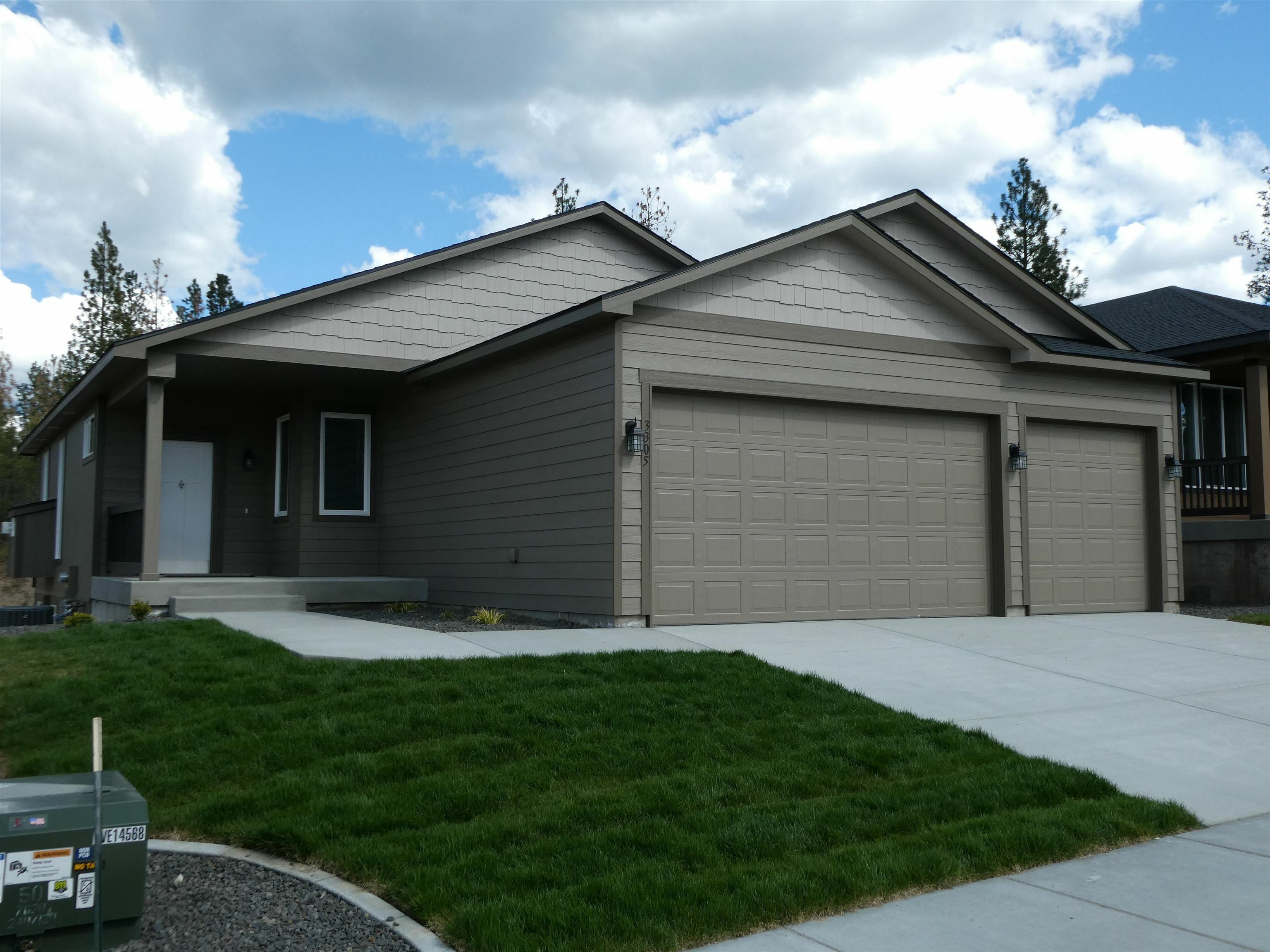 Property Photo:  3305 S Custer Ln  WA 99223 