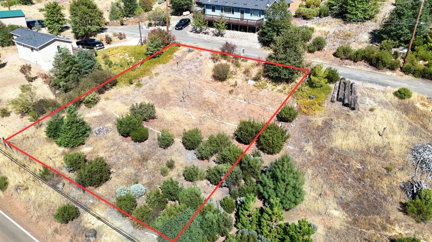 Property Photo:  15285 Evergreen Drive  CA 95426 