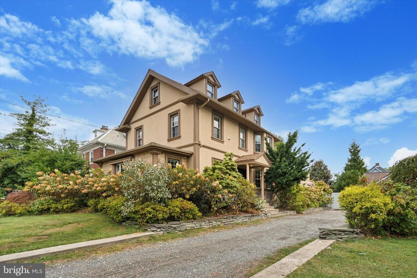 Property Photo:  233 W Winona Avenue  PA 19074 