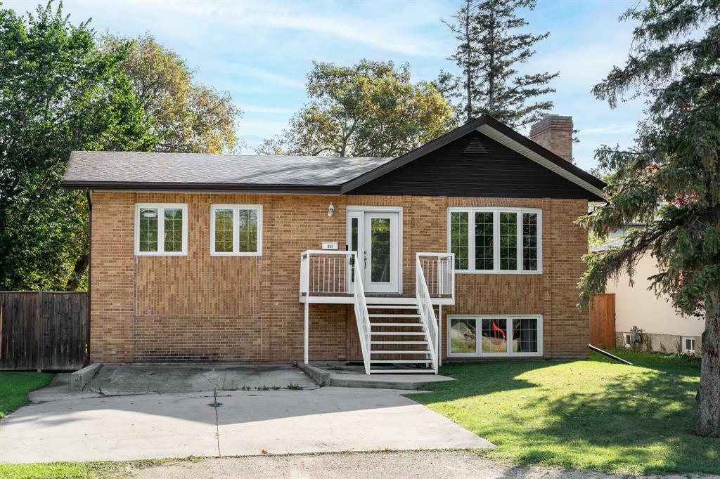 421 Elmhurst Road  Winnipeg MB R3R 0T8 photo