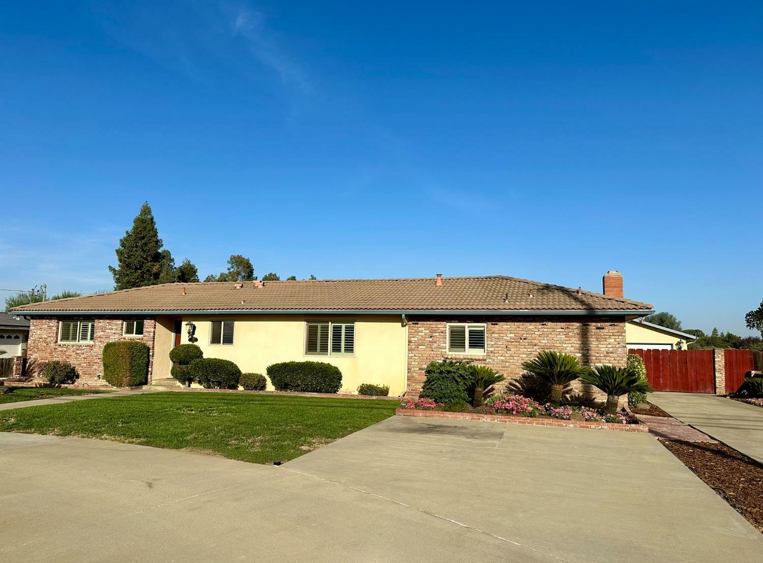 Property Photo:  8799 14th Avenue  CA 93257 