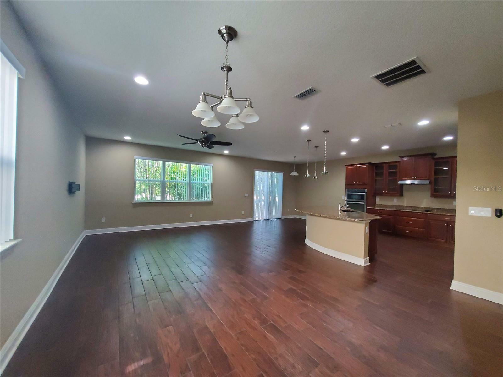 Property Photo:  10128 Grand Oak Circle  FL 33708 