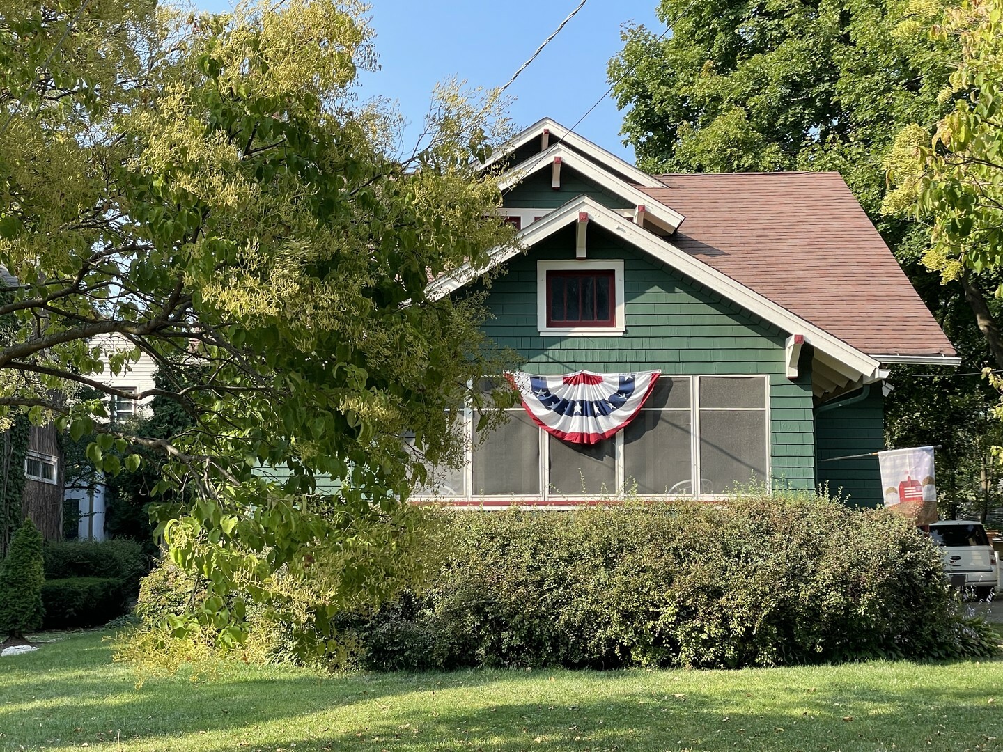 Property Photo:  246 W Lake Street  IL 60010 