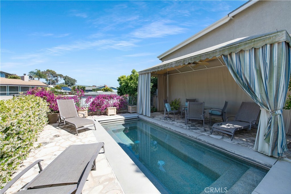 Property Photo:  325 Crescent Bay Drive  CA 92651 