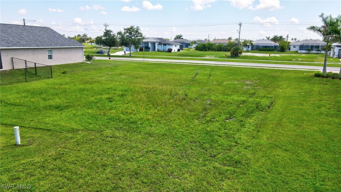 Property Photo:  2536 Surfside Boulevard  FL 33914 