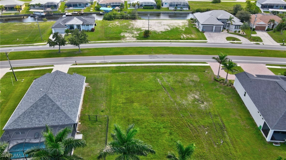 Property Photo:  2536 Surfside Boulevard  FL 33914 