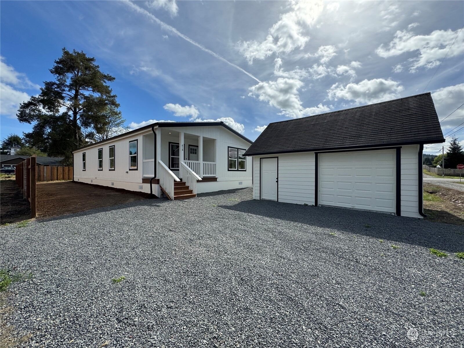 Property Photo:  619  C Street  WA 98593 