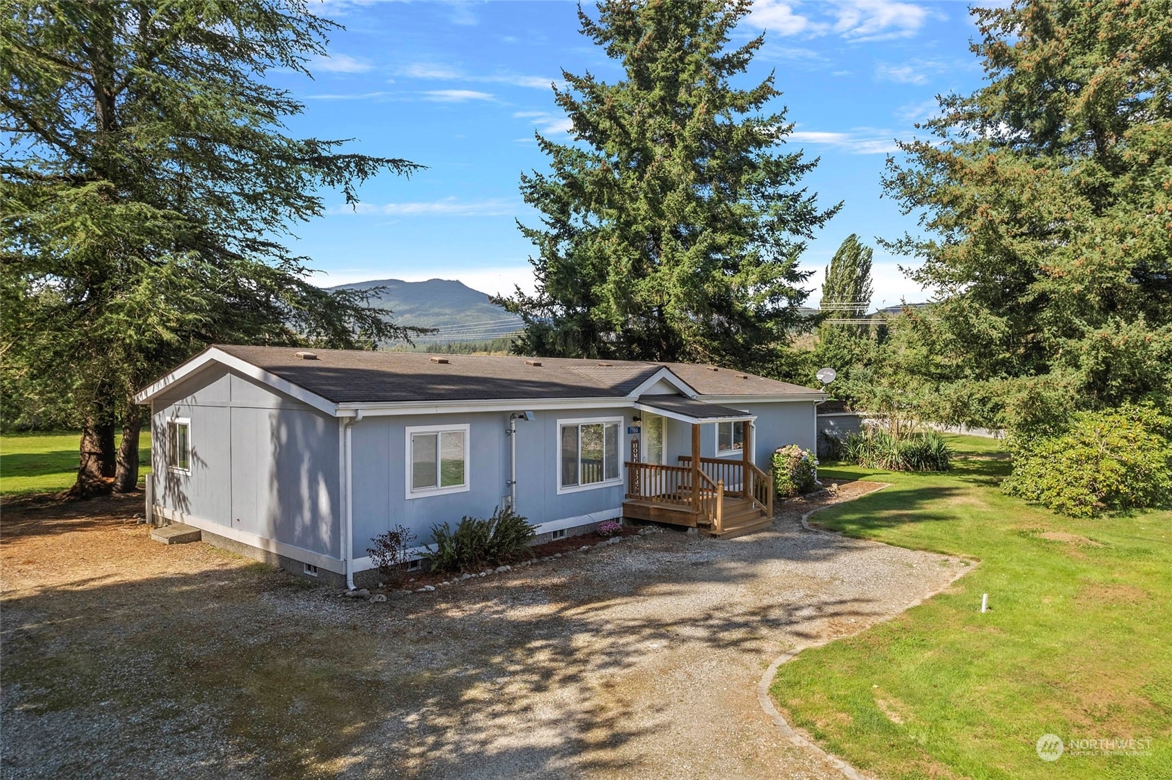 Property Photo:  7966 Slate Lane  WA 98284 