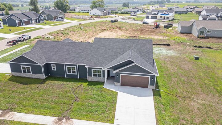 Property Photo:  167 East Ash Lane  WI 53563 