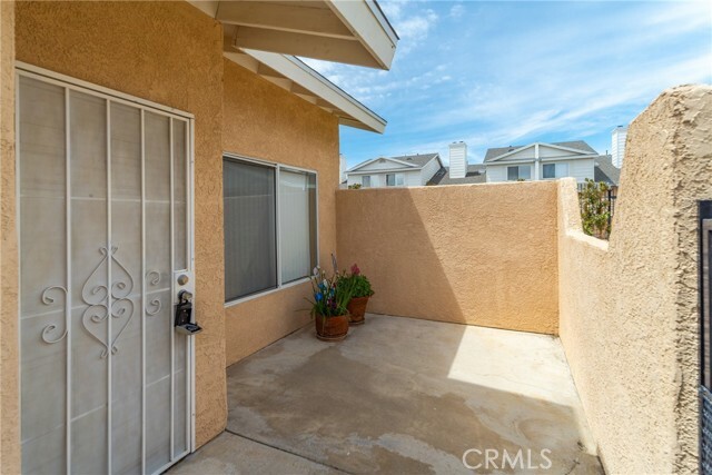 Property Photo:  39227 10th Street H  CA 93551 