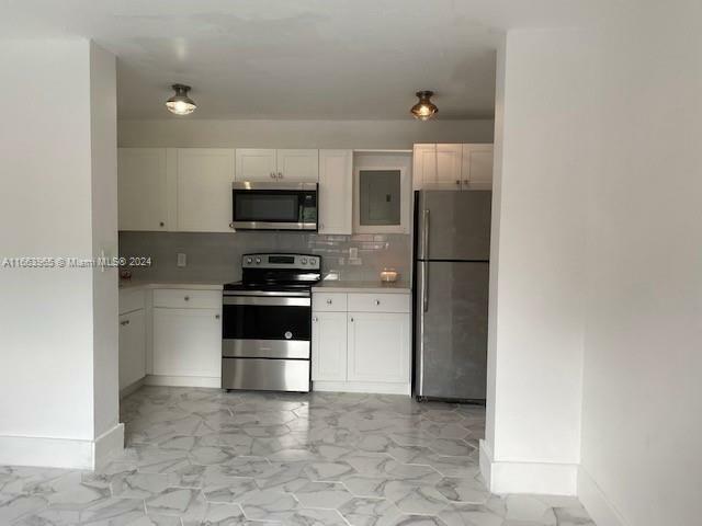 Property Photo:  421 NE 68th St 1  FL 33138 