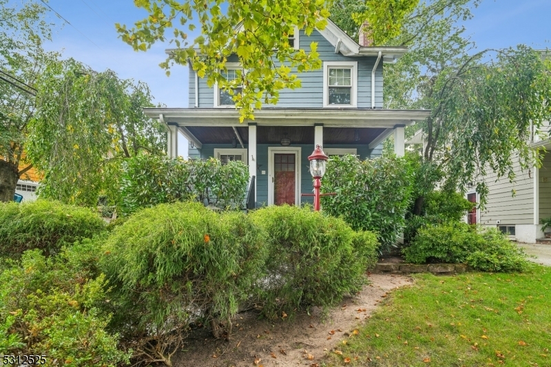 Property Photo:  88 Carteret St  NJ 07028 