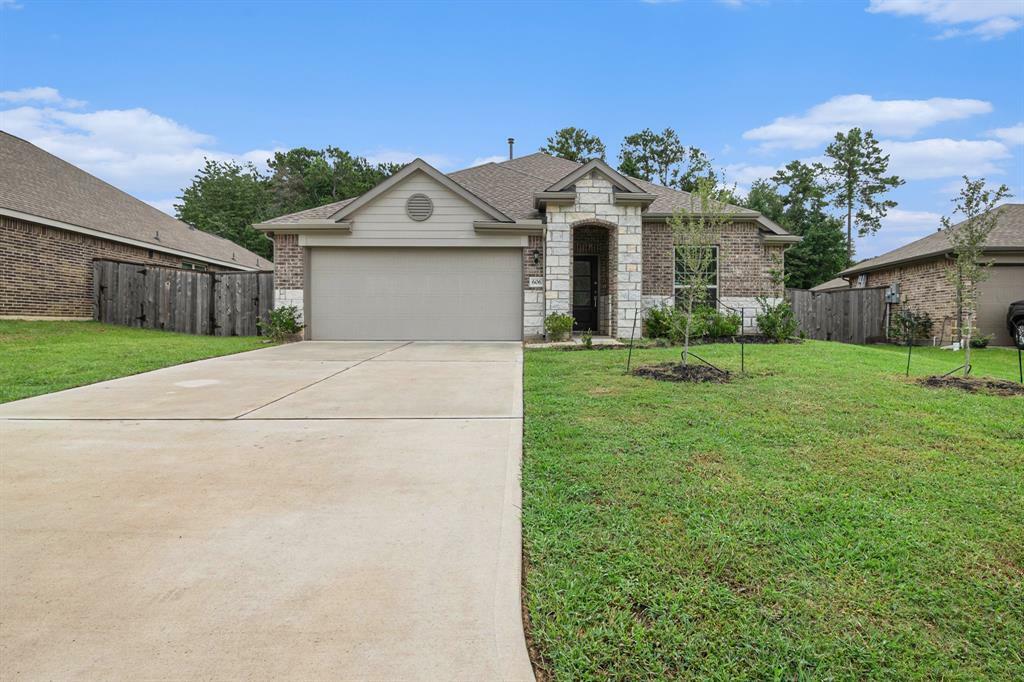 Property Photo:  6063 Heritage Creek Lane  TX 77304 