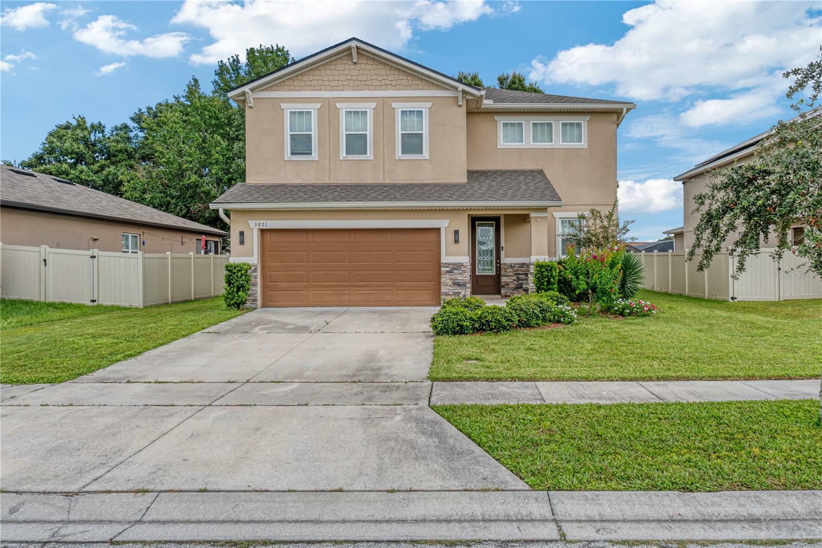 Property Photo:  3871 Pinewood Gardens  FL 34769 