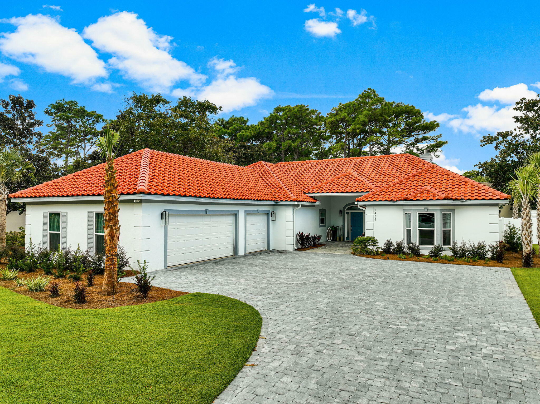 Property Photo:  1438 E Baytowne Circle  FL 32550 