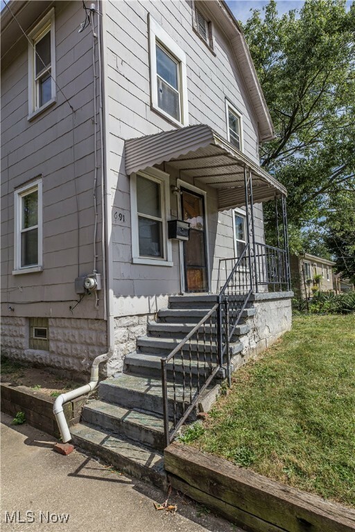 Property Photo:  691 Gardendale Avenue  OH 44310 