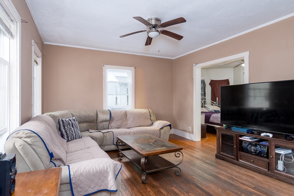 Property Photo:  32 Chapin Street  MA 01550 