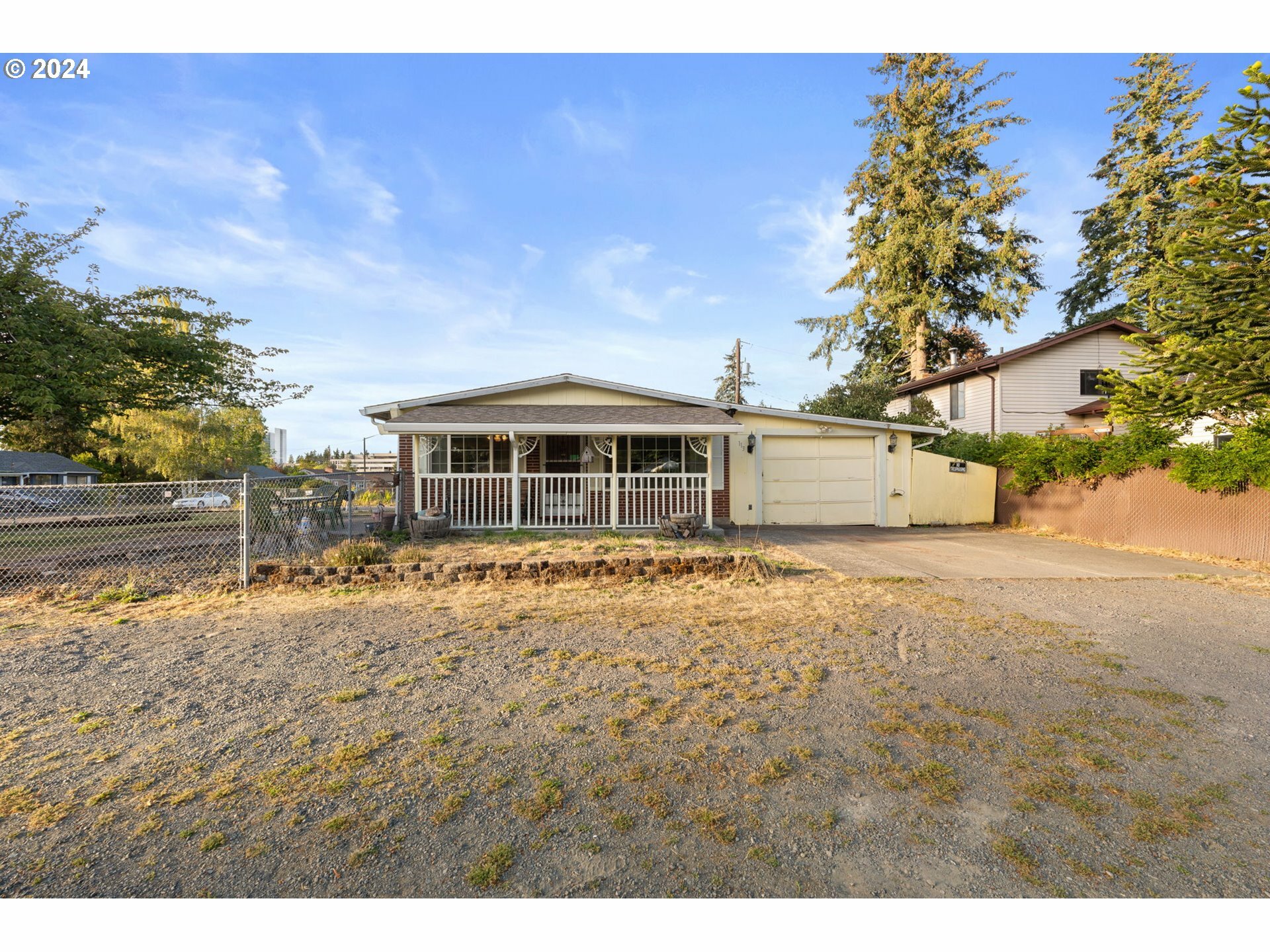 Property Photo:  113 SE 92nd Ave  WA 98664 