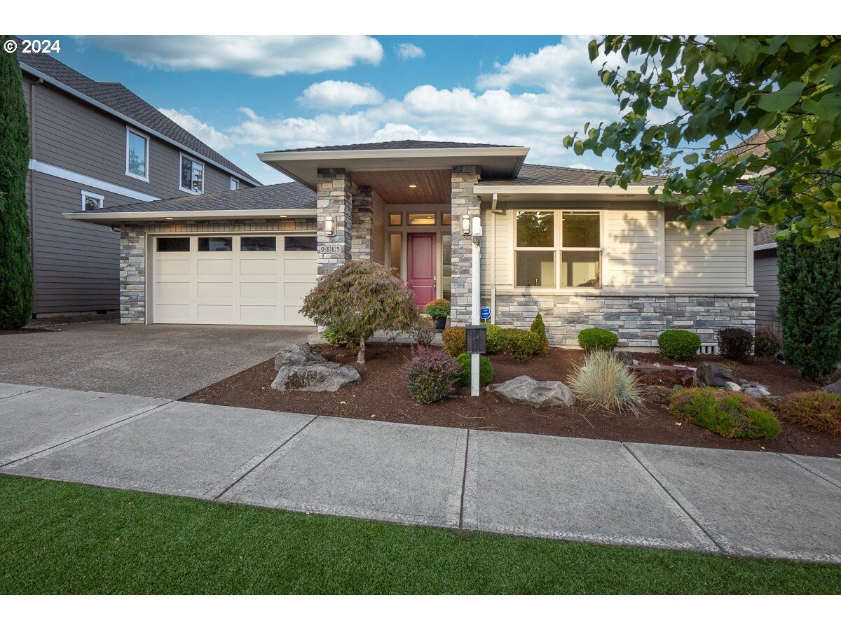 Property Photo: 9885 SW Iowa Dr OR 97062