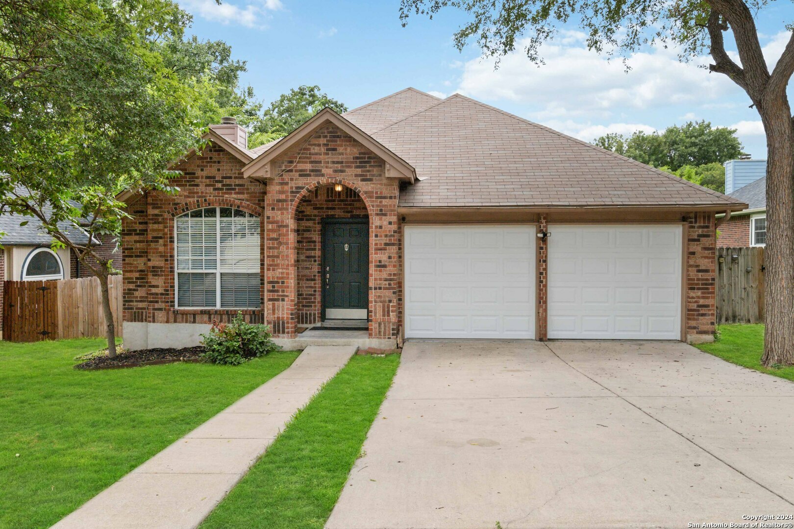 Property Photo:  1104 Drayton  TX 78154 