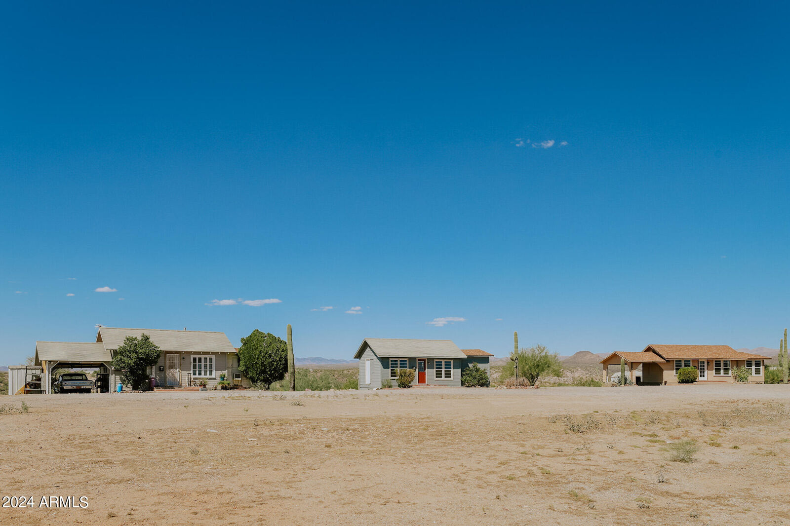 Property Photo:  44025 N US Hwy 60 --  AZ 85342 