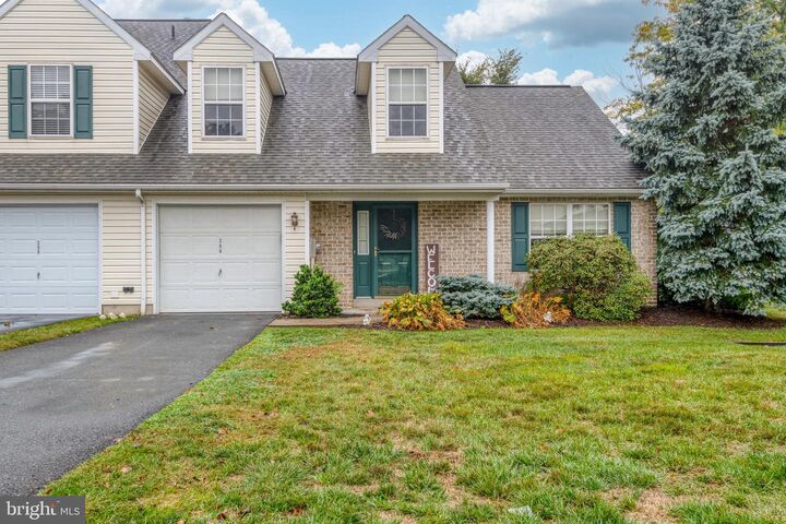 386 Farmview Lane  Mount Joy PA 17552 photo