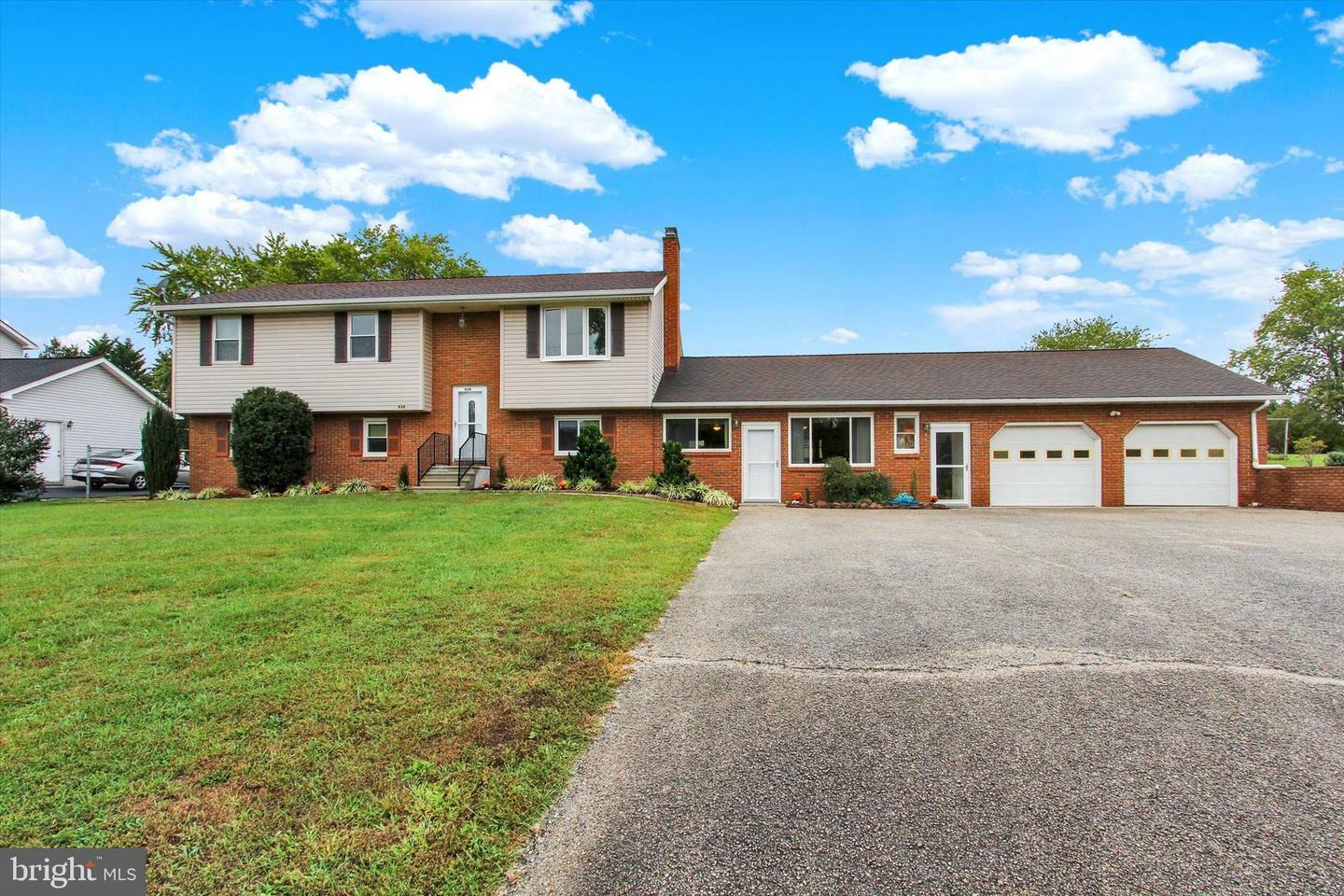 Property Photo:  636 Hooker Drive  PA 17325 