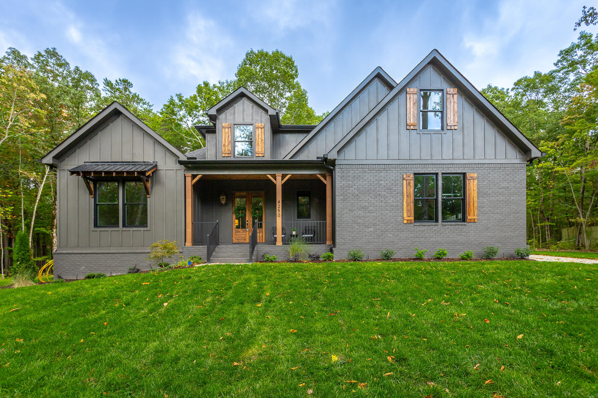 Property Photo: 4250 Hidden River Lane TN 37377