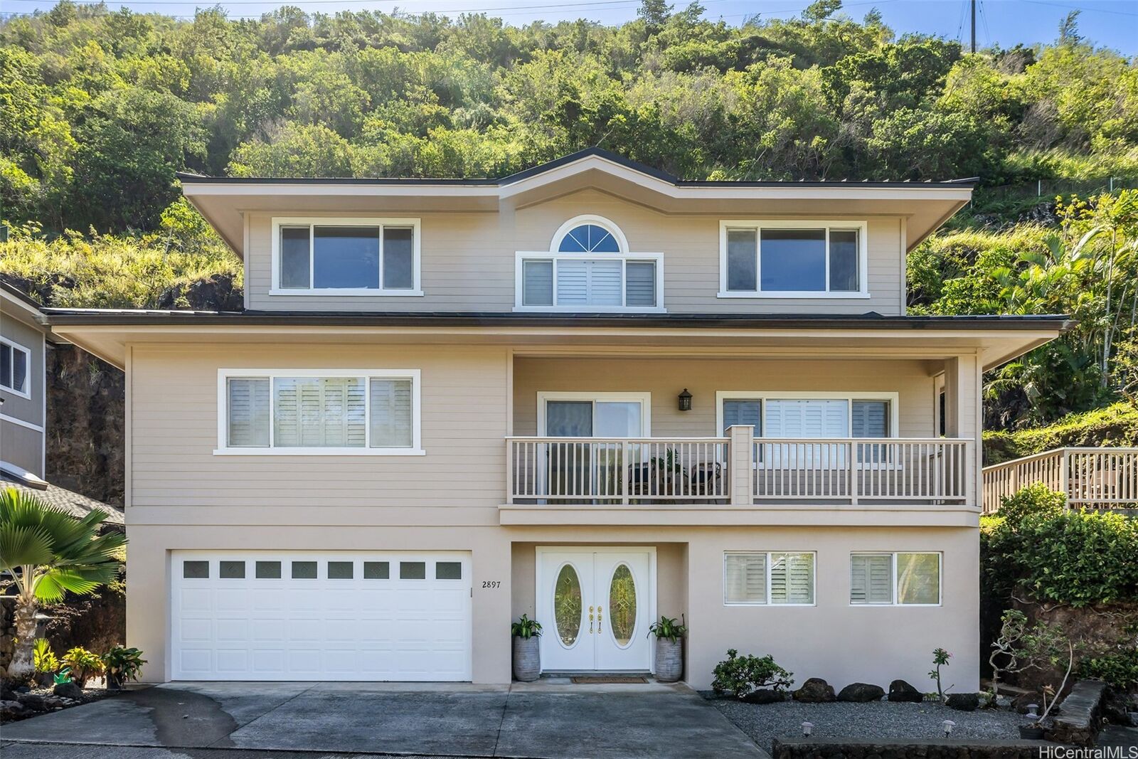Property Photo:  2897 Kalawao Street 61  HI 96822 