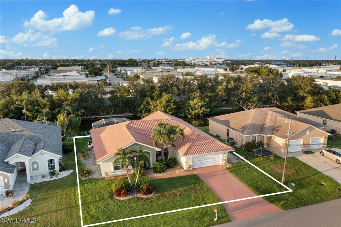 1309 SE 10th Terrace  Cape Coral FL 33990 photo