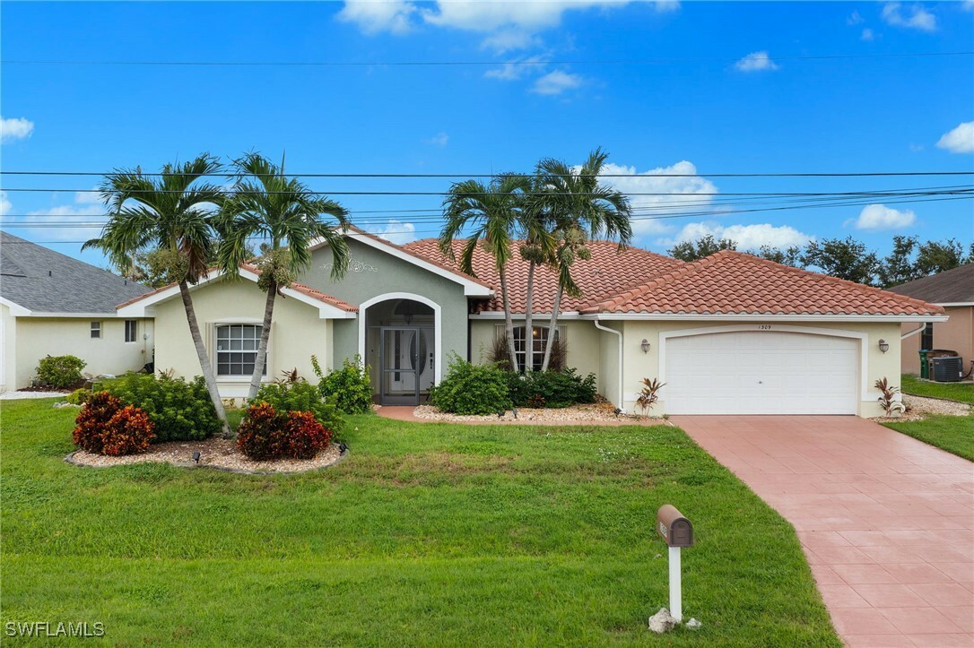 1309 SE 10th Terrace  Cape Coral FL 33990 photo