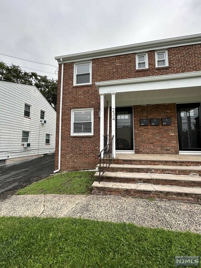 Property Photo:  234 Watchung Avenue  NJ 07050 