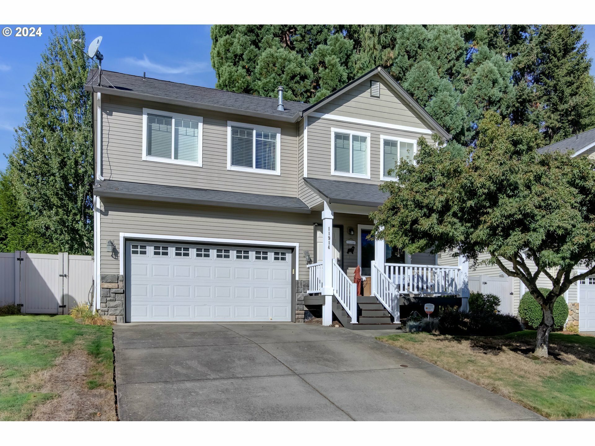 Property Photo:  11914 NW 23rd Ave  WA 98685 