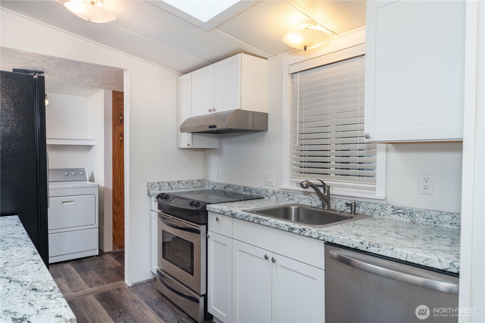Property Photo: 337 NE Saturn Lane WA 98311