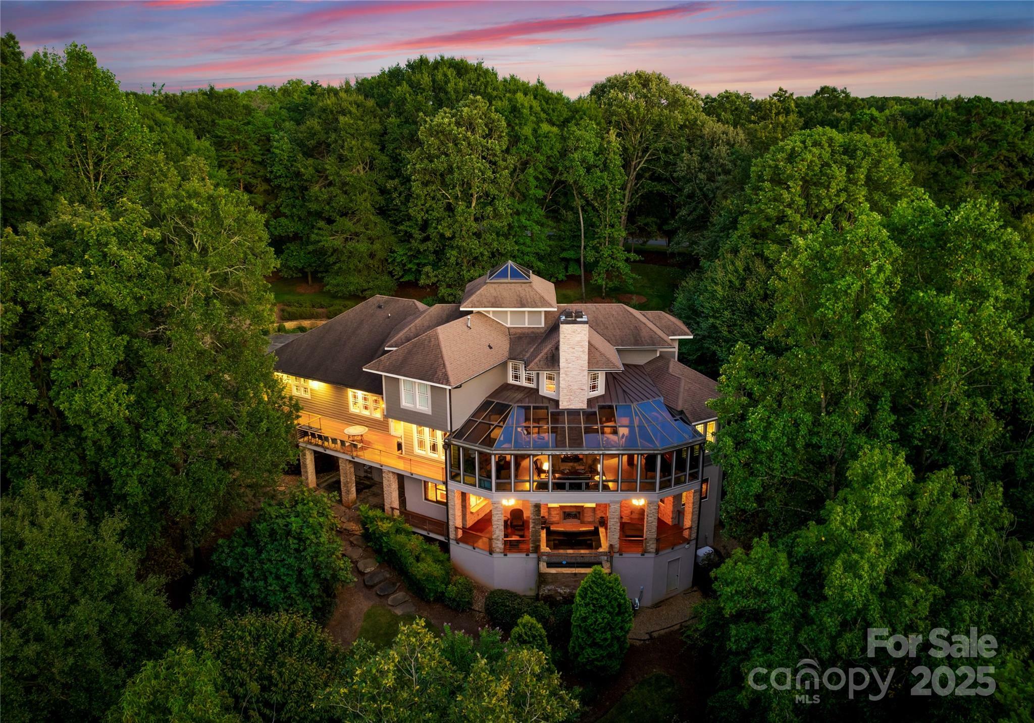 10310 Wildlife Road  Charlotte NC 28278 photo