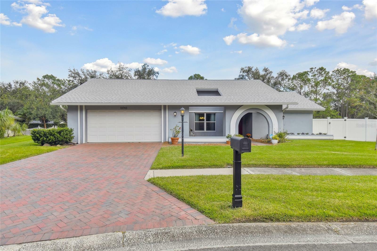 Property Photo:  13743 Chestersall Drive  FL 33624 